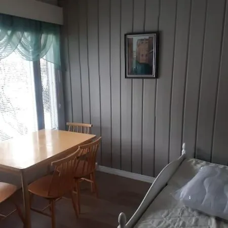 Saunallinen Asunto Lägenhet *
